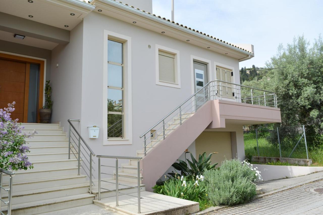 Ferienwohnung Il Segreto Di Varda Apolpaina Exterior foto